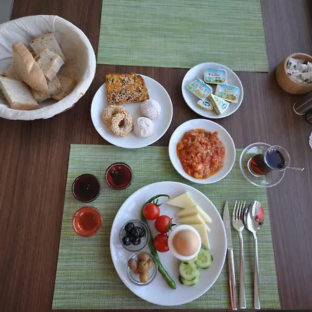 Hotel Bilgicler Sindirgi